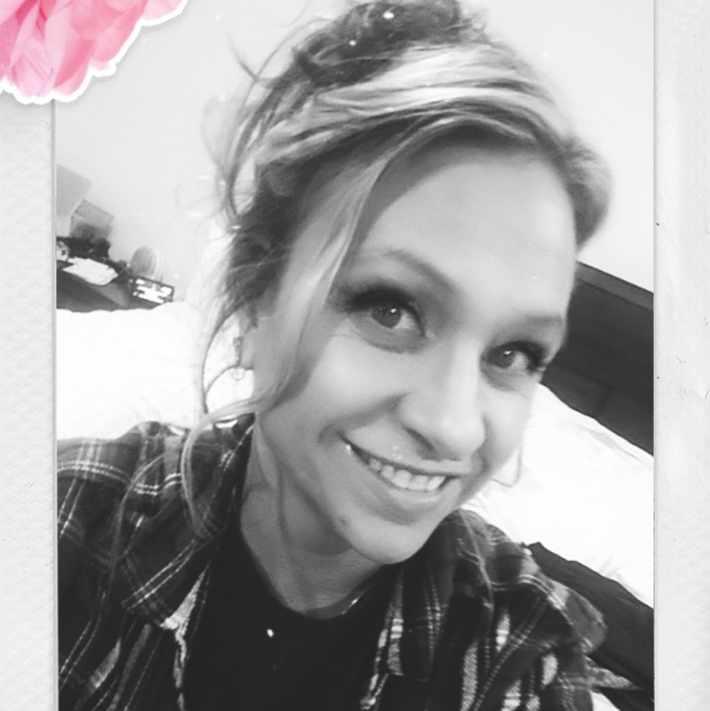 Meet your Posher, Renee